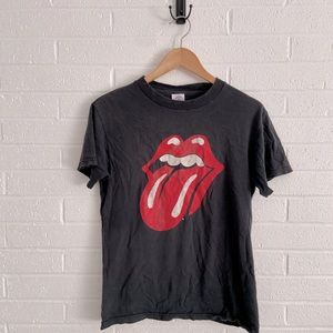 Vintage Rolling Stones band tee graphic tshirt. Size men’s small